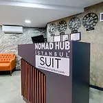 Nomad Hub Hotel *