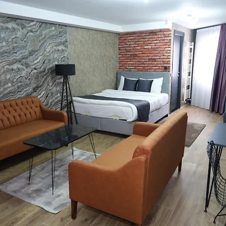 Nomad Hub Отель