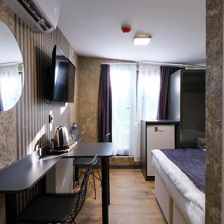 Nomad Hub Apart Otel İstanbul