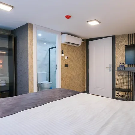 Nomad Hub Apart Otel