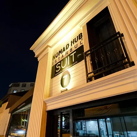 Szálloda Nomad Hub *