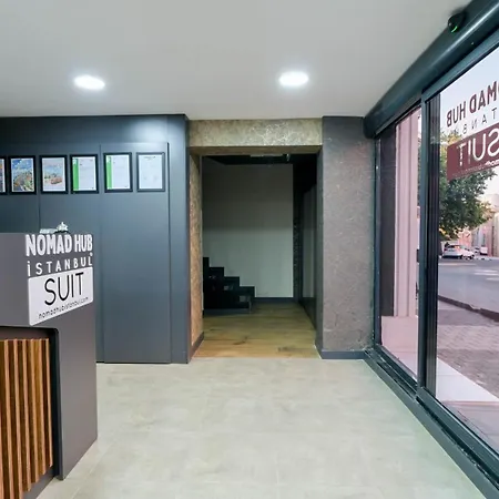 Nomad Hub Отель Стамбул