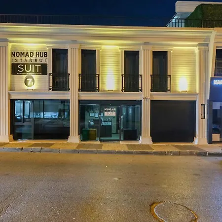Nomad Hub Отель