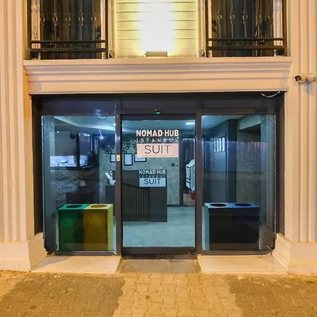 Szálloda Nomad Hub *