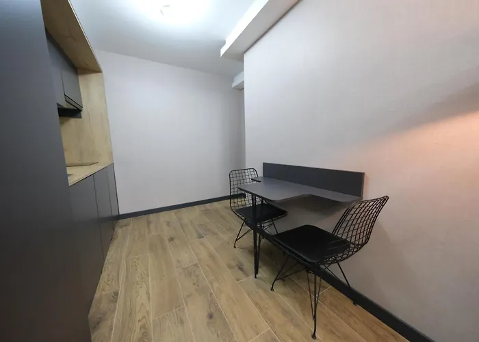 מלון Nomad Hub *