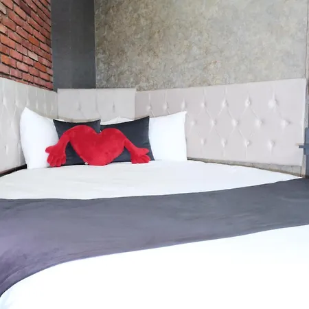 Nomad Hub Otel