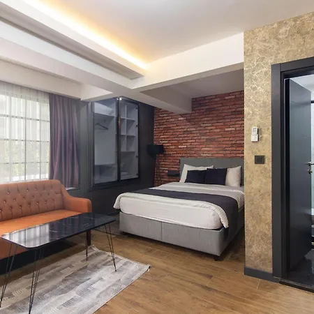 Otel Nomad Hub *